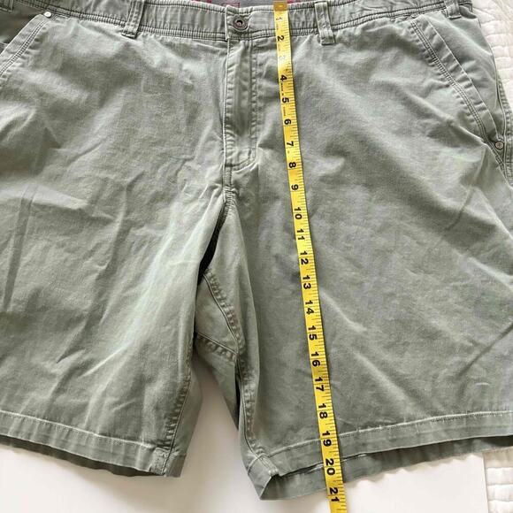 SwissTech Mens Shorts Solid Green Outdoor Hiking Cotton Size 44 Belt Loops - Picture 10 of 10